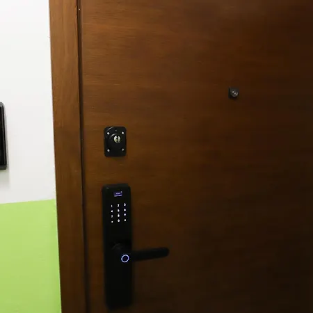 Azur - Self Check-in Apartment *