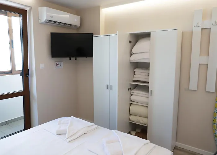 Azur - Self Check-in Burgasz