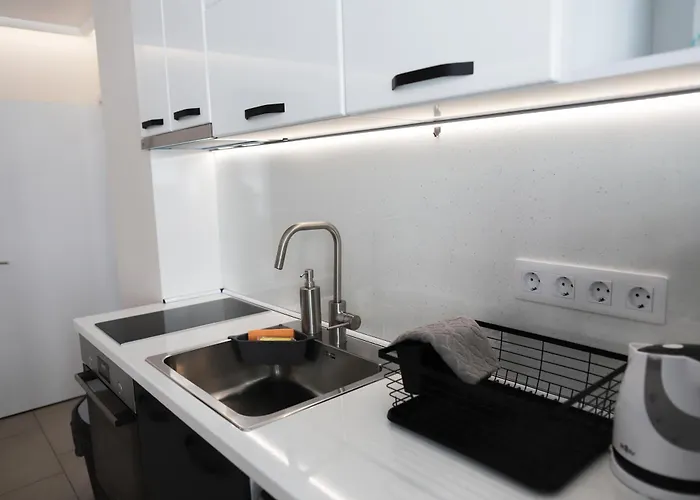 Azur - Self Check-in Apartman Burgasz